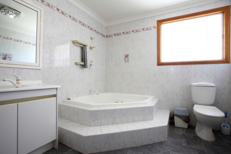 Top Bathtub Installation Companies in Sun City West, AZ